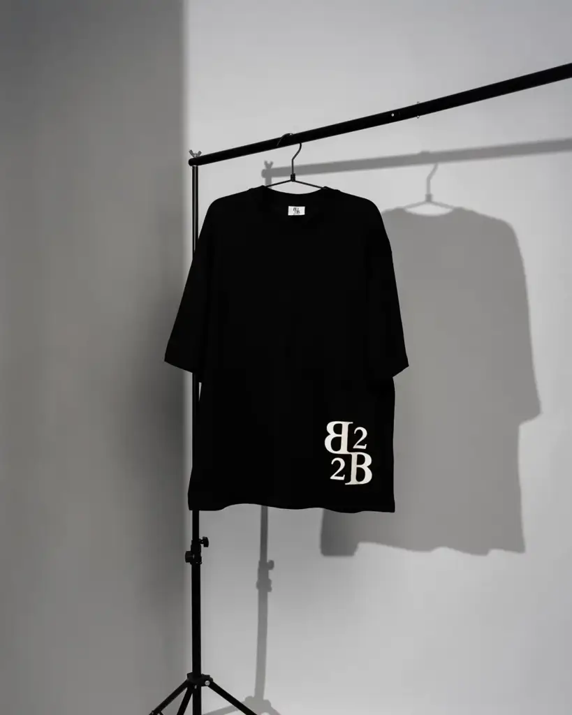 T-Shirt Black Shadow