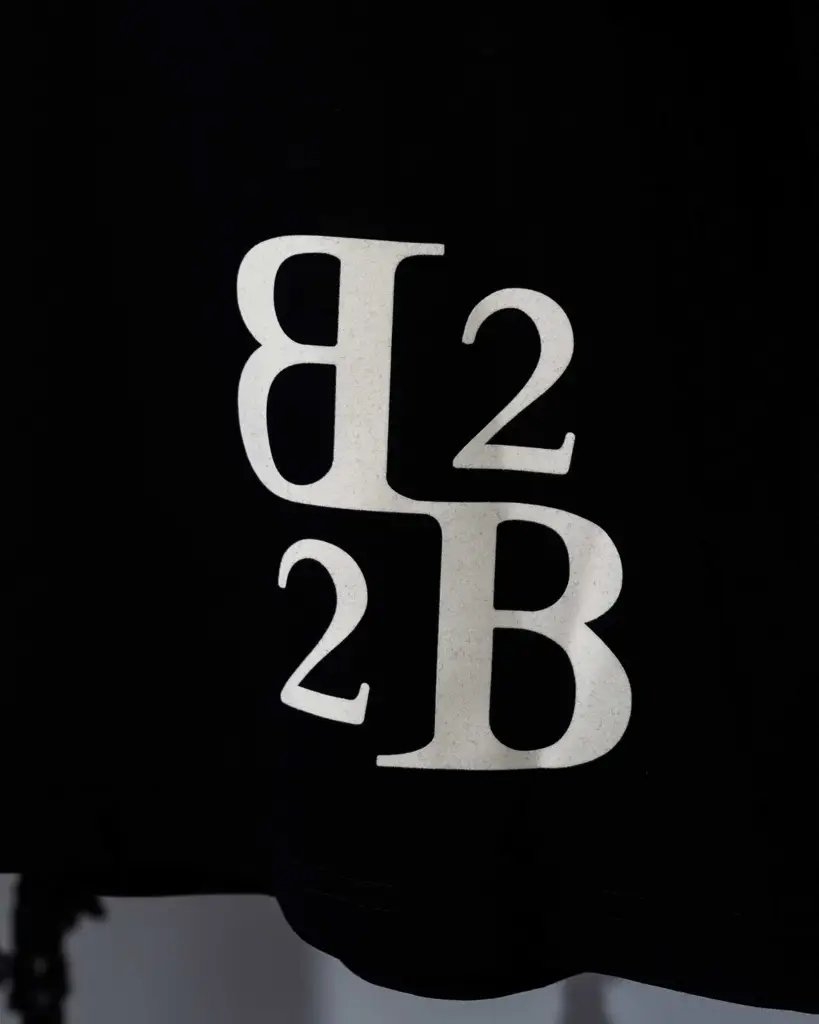 T-Shirt Black Shadow — Preview 3